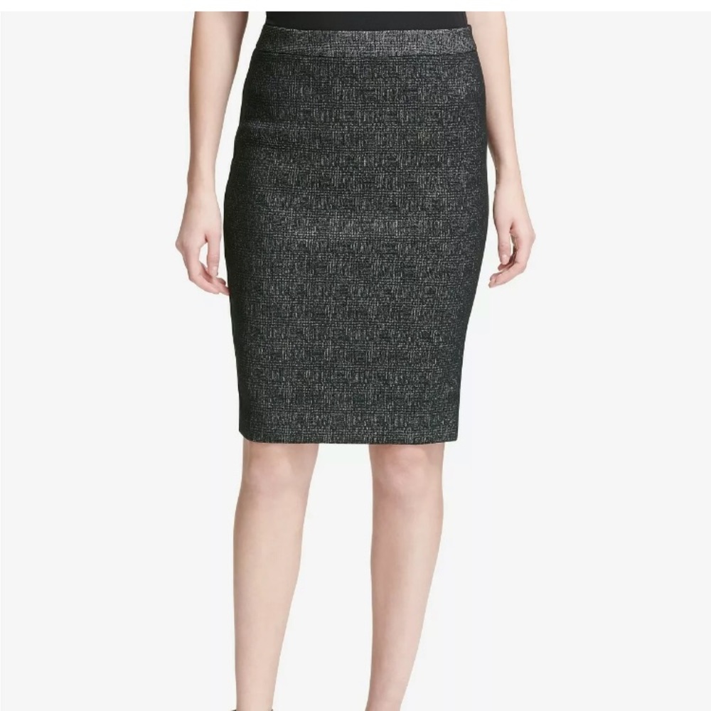 CALVIN KLEIN PENCIL SKIRT SILVER AND WHITE sparkly size 4 new